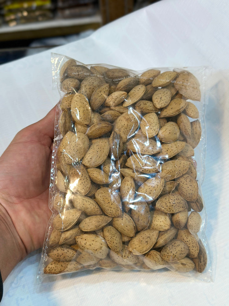 Almonds ( Badam ) Drydelish