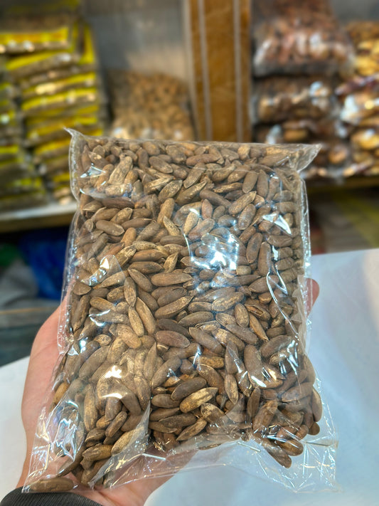 Pinenuts Chilgoza with Shell dry deilsh