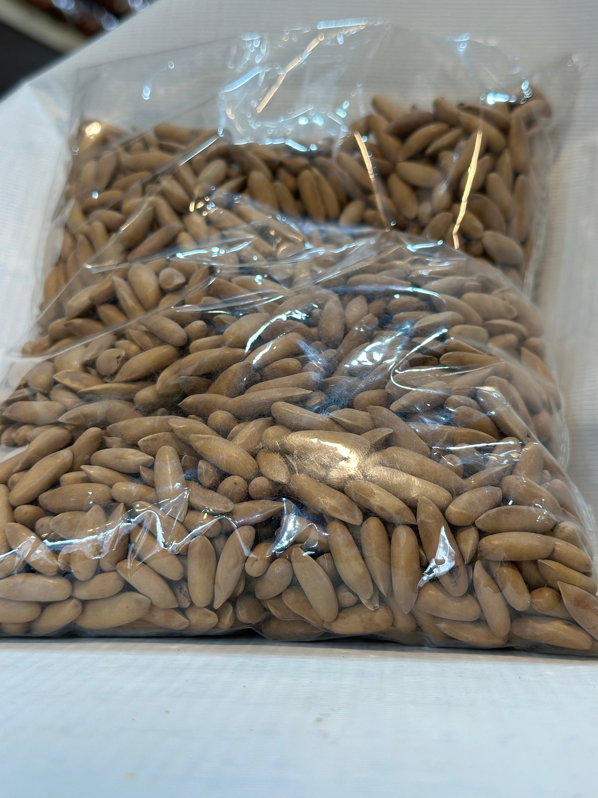 Pistachio (pista) Without shell dry deilsh